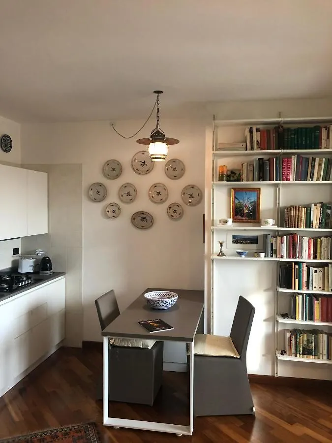 Genovahost Mini-Appartamento Faro
